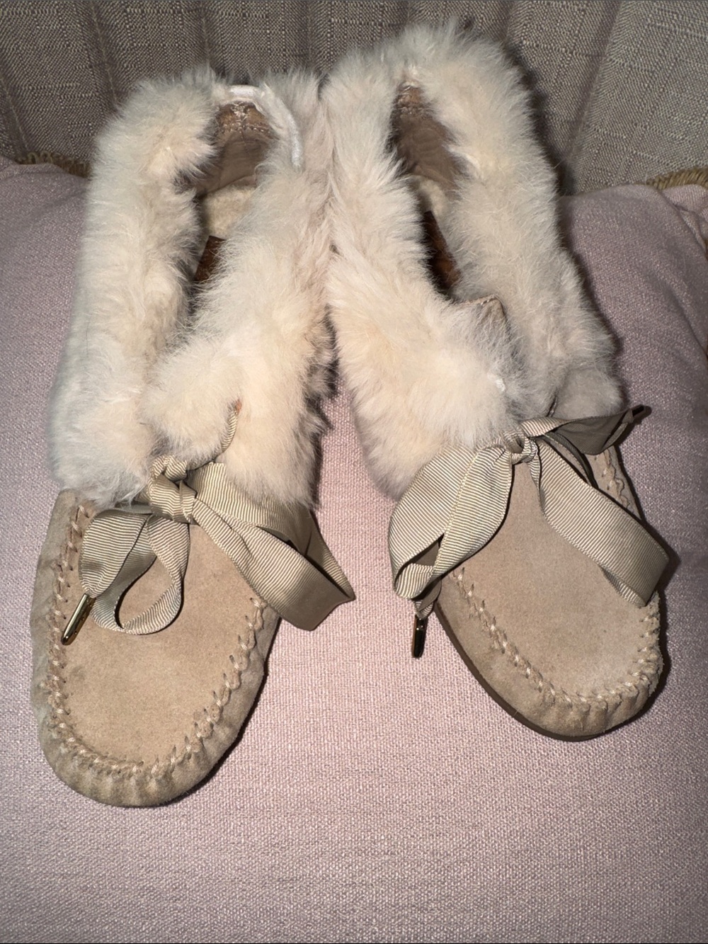 Tory Burch Fur Moccasins - Size 8
